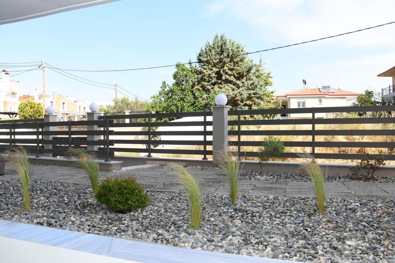 Theano Luxury Suites Nikiti Extérieur photo