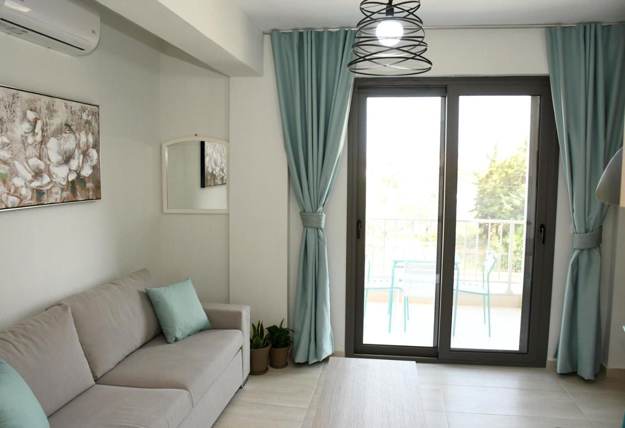 Theano Luxury Suites Nikiti Extérieur photo