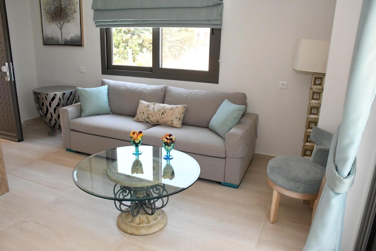 Theano Luxury Suites Nikiti Extérieur photo